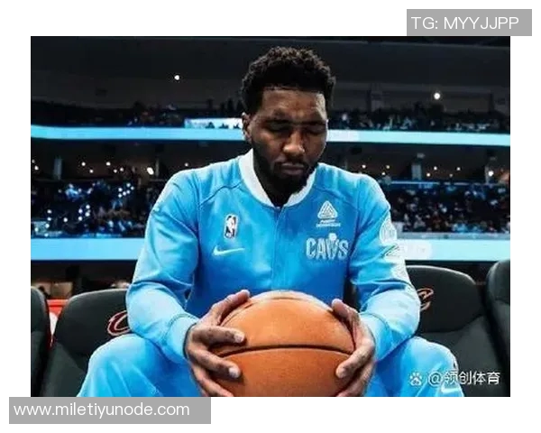 本赛季场均28分5篮板5助攻且真实命中率超65的三位球员分析